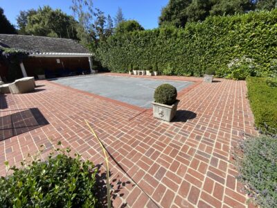 Cleaned outdoor stone and brickwork in Los Altos
